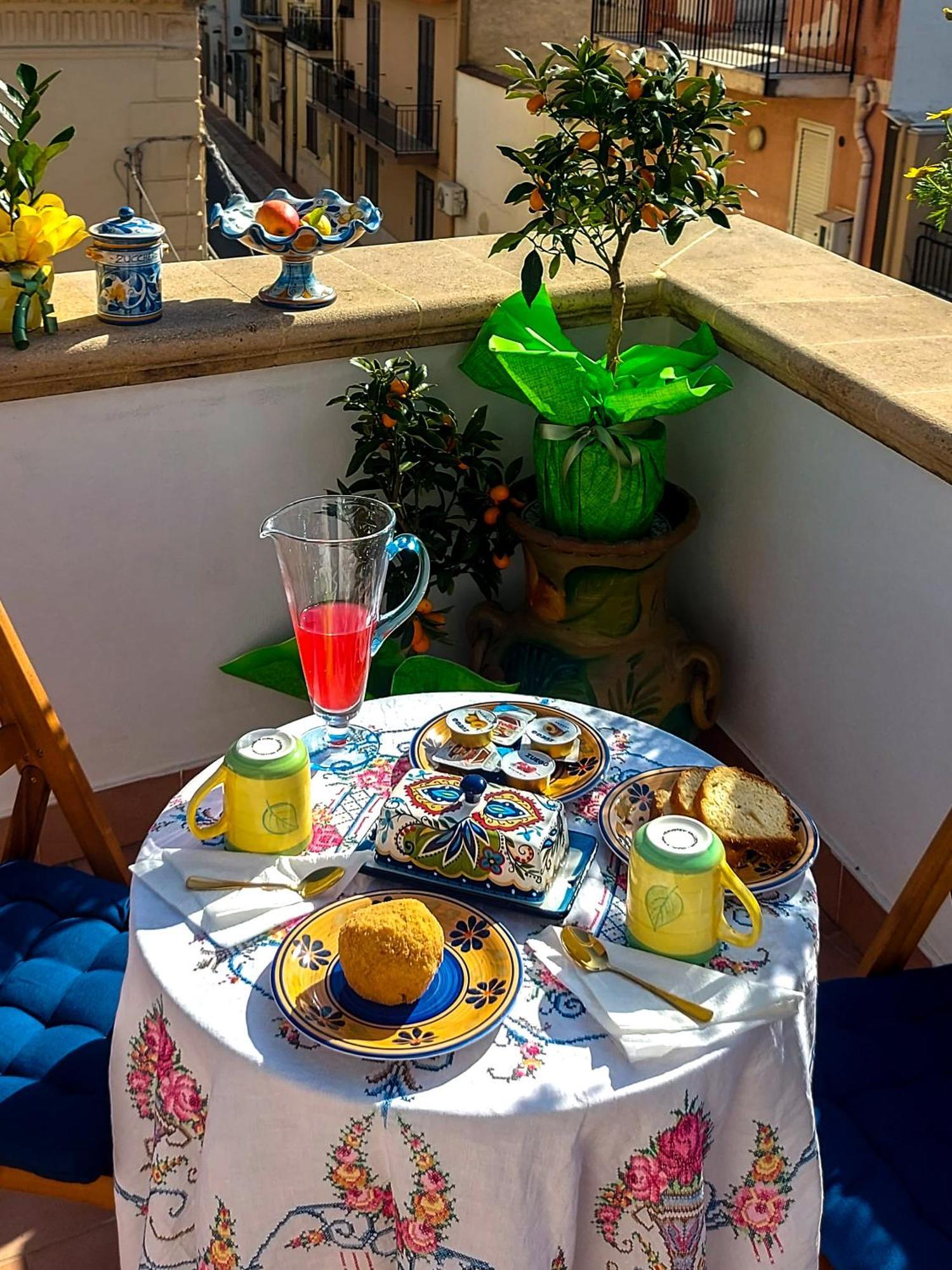 B&B Il Mare Di Terrasini Esterno foto